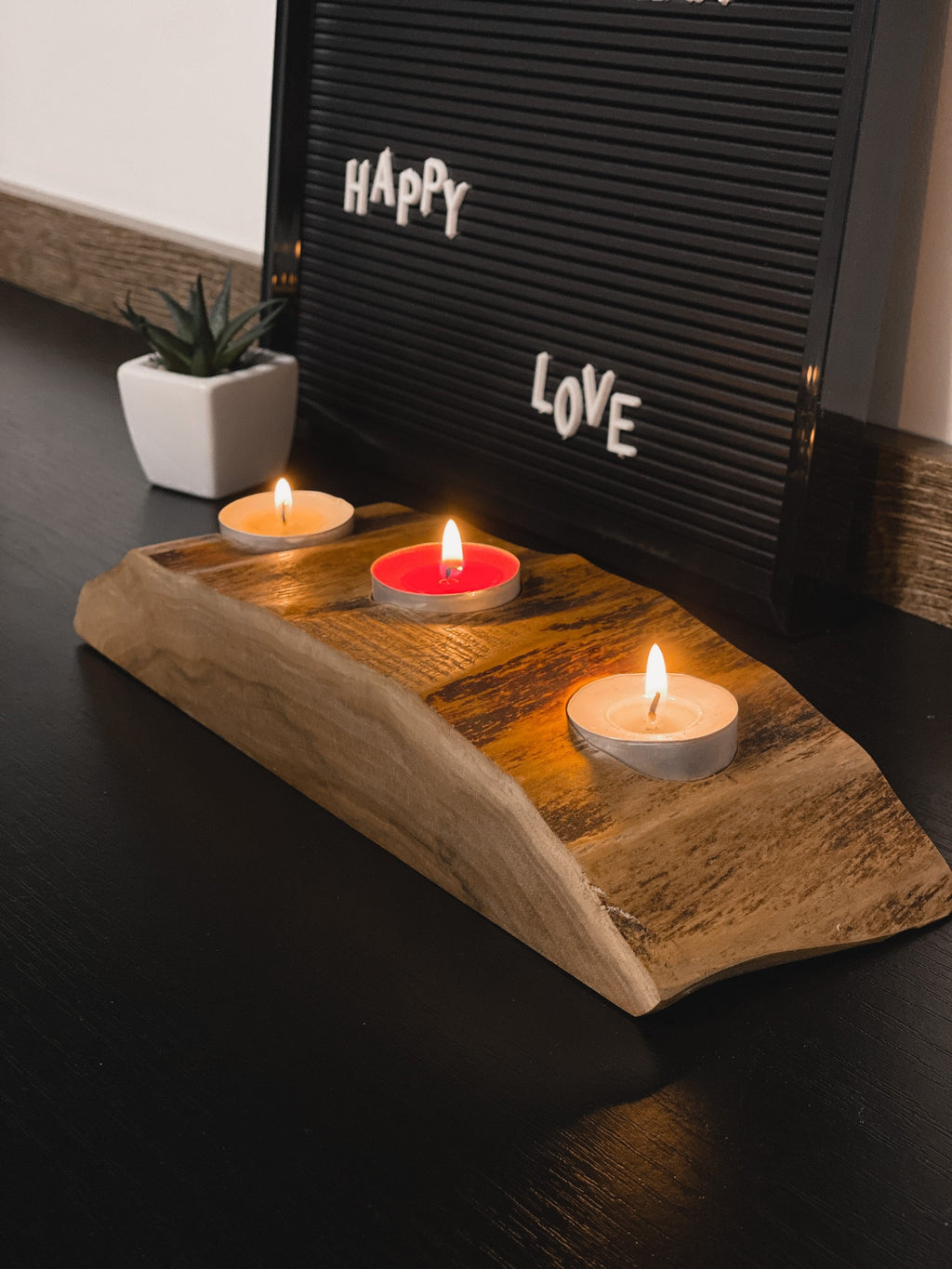 Wood candle holder, natural wood candle holder, minimalist candle holder, candle favor, drip candle holder, modern candle, candle holder