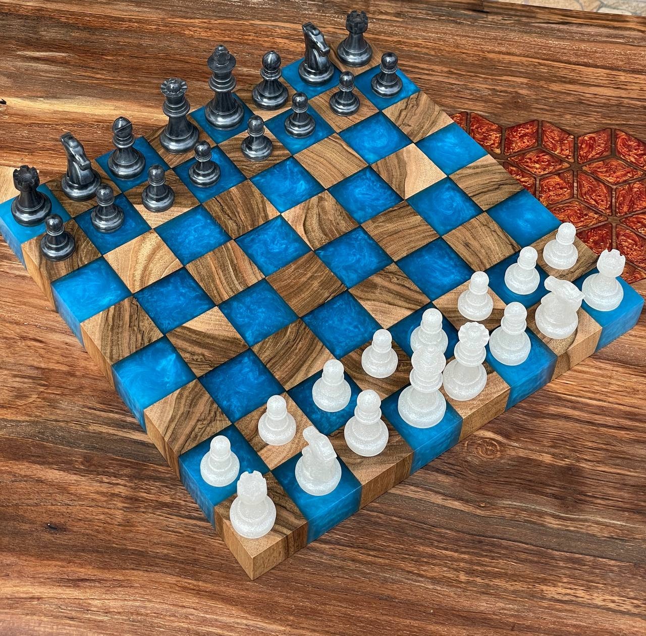 Resin chess set, handmade chess set, premium chess set, chess set modern, wooden chess set, large chess set, unice chess set handmade