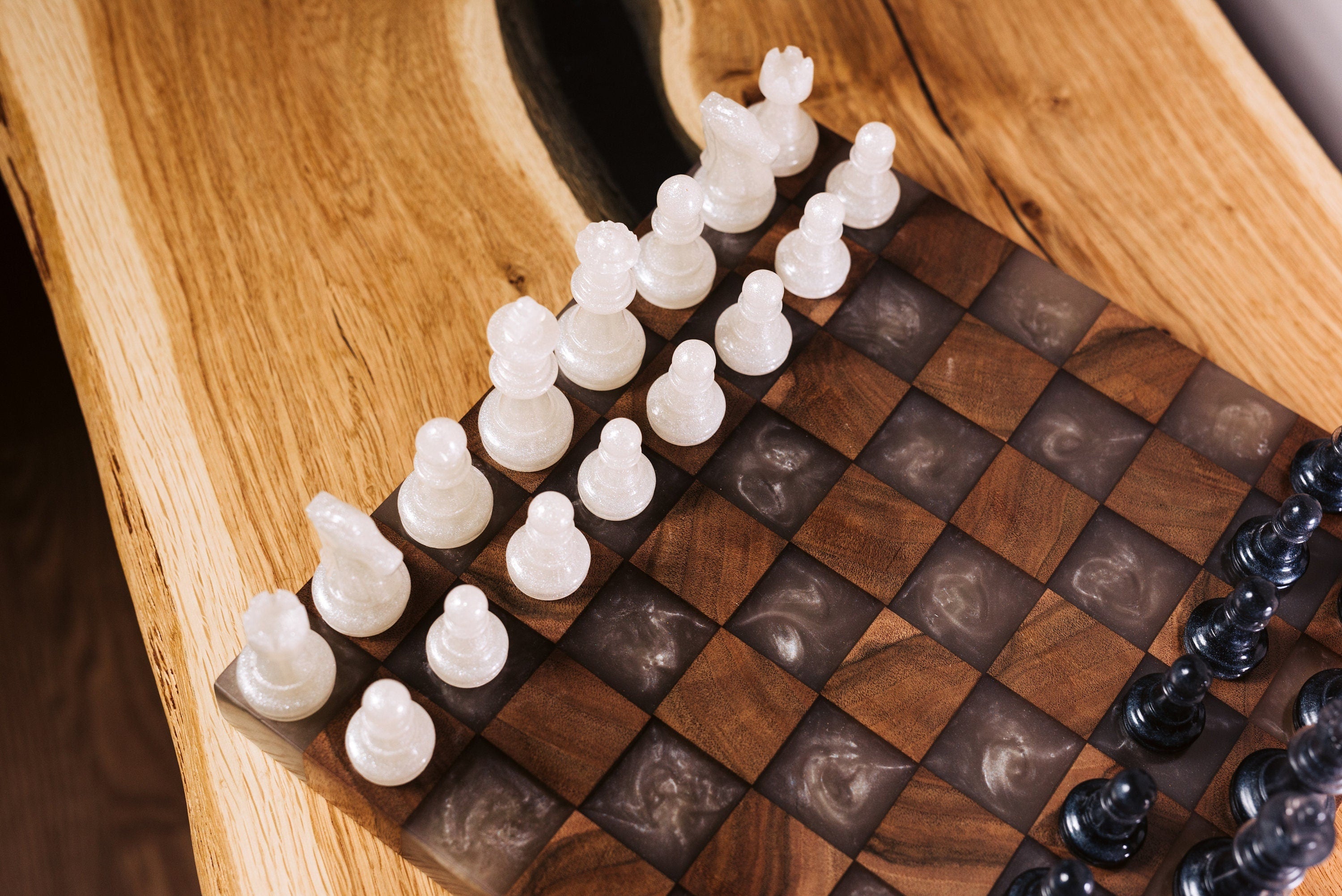 Resin chess set, handmade chess set, premium chess set, chess set modern, wooden chess set, large chess set, unice chess set handmade