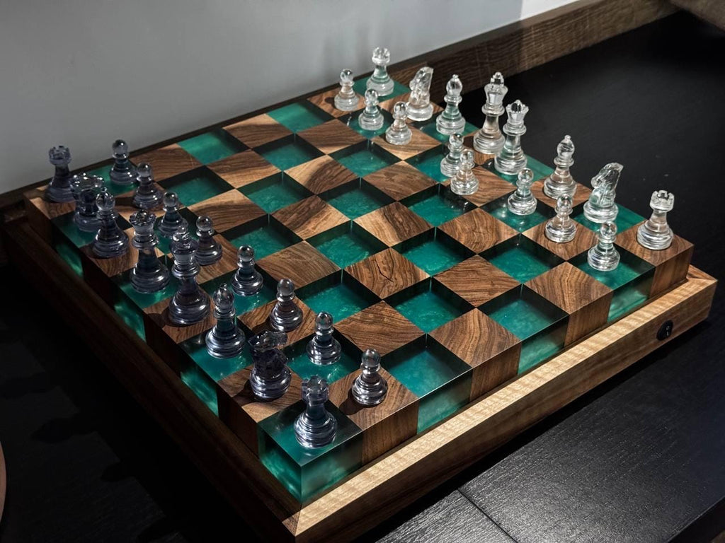 Custom LED Chess Set – Handmade Wood and Epoxy Resin Board – Illuminated Personalized Chess Gift – Unique Game Room Decor
