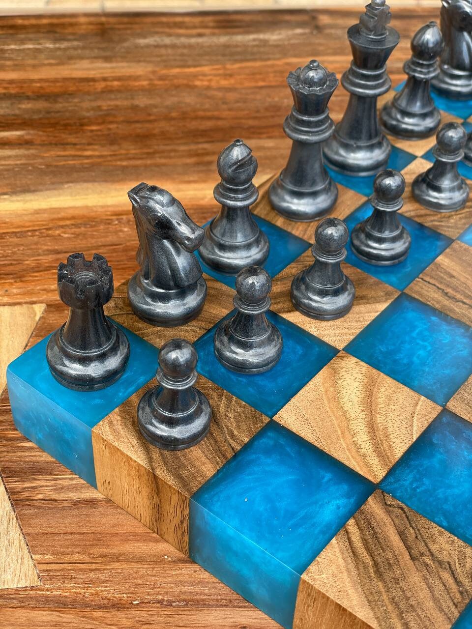 Resin chess set, handmade chess set, premium chess set, chess set modern, wooden chess set, large chess set, unice chess set handmade