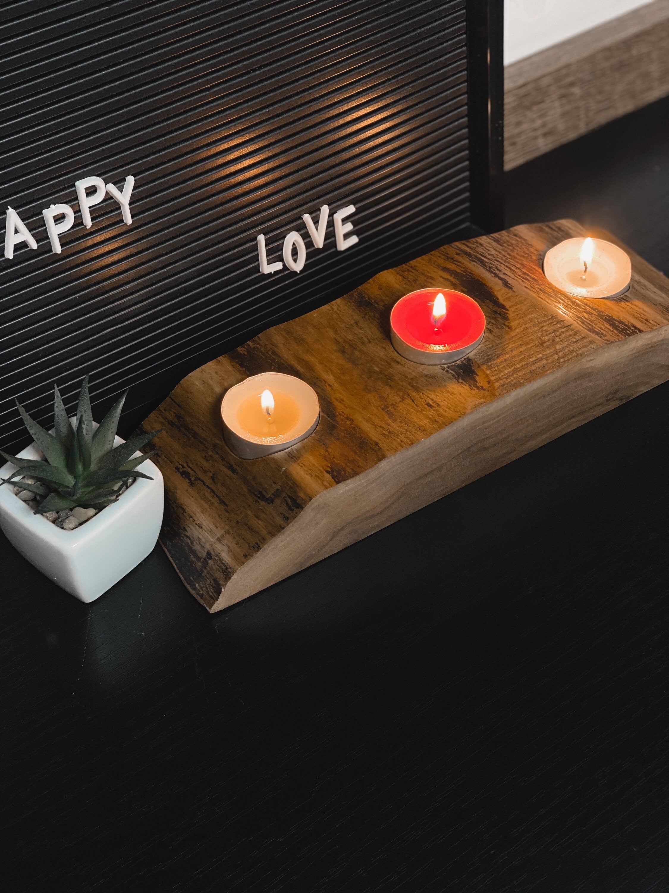 Wood candle holder, natural wood candle holder, minimalist candle holder, candle favor, drip candle holder, modern candle, candle holder